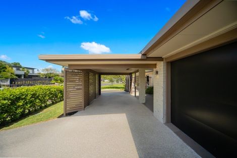 Photo of property in 26 Fratley Avenue, Farm Cove, Auckland, 2012