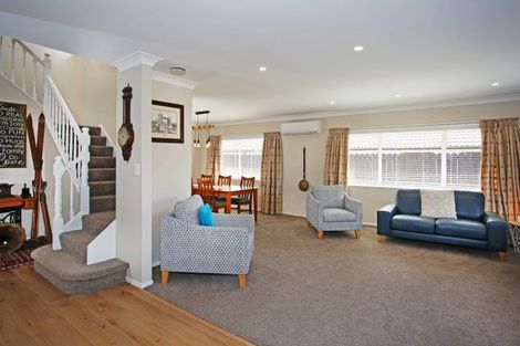 Photo of property in 1/66 Orangewood Drive, Northpark, Auckland, 2013