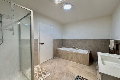 Photo of property in 5 Aeronautic Road, Takanini, 2112