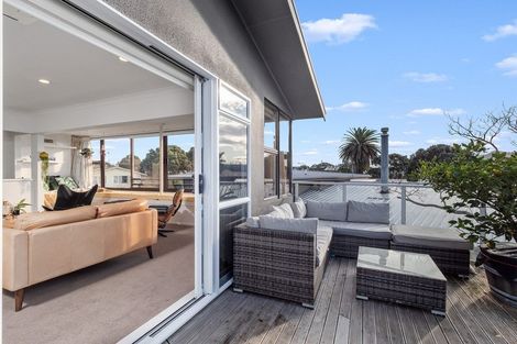 Photo of property in 15a Gordon Road, Mount Maunganui, 3116