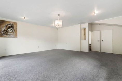 Photo of property in 1230 Alfriston Road, Alfriston, Manurewa, 2576