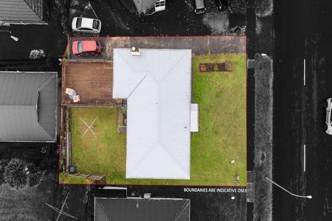 Photo of property in 20 George Street, Waiuku, 2123