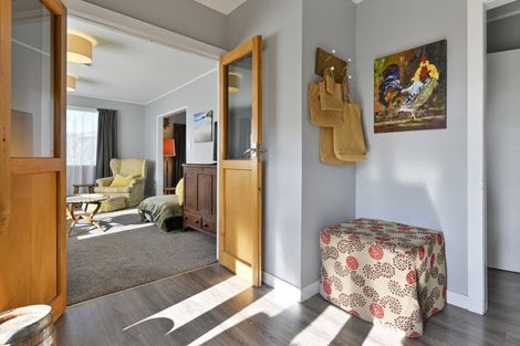 Photo of property in 221 Tudor Avenue, Mayfair, Hastings, 4122