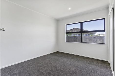 Photo of property in 24 Heyford Close, Mangere, Auckland, 2022