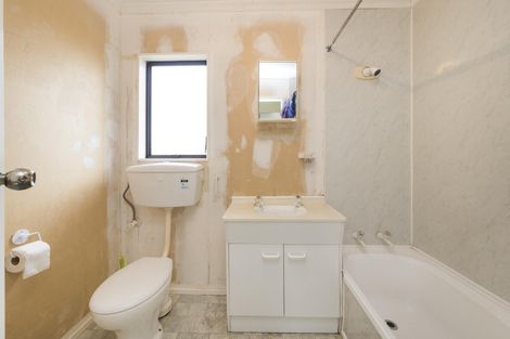 Photo of property in 62 Newton Place, Westbrook, Palmerston North, 4412