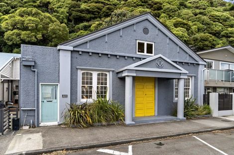 Photo of property in 223 Muritai Road, Eastbourne, Lower Hutt, 5013