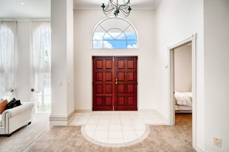 Photo of property in 21 Te Hoe Grove, Pinehill, Auckland, 0632