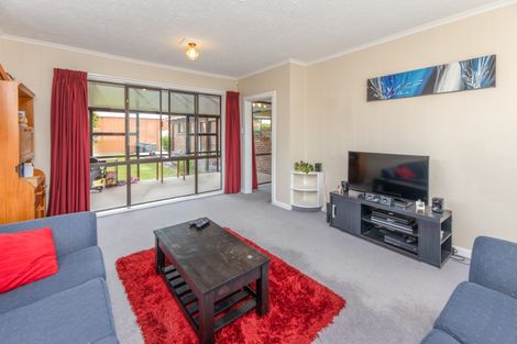 Photo of property in 417 Innes Road, Mairehau, Christchurch, 8052