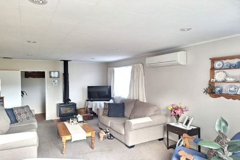 Photo of property in 7 Chichester Drive, Pinehaven, Upper Hutt, 5019