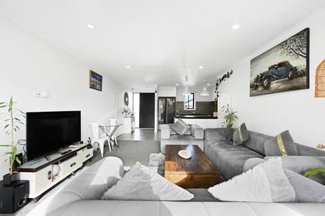 Photo of property in 49 Te Tiireke Drive, Glenview, Hamilton, 3206