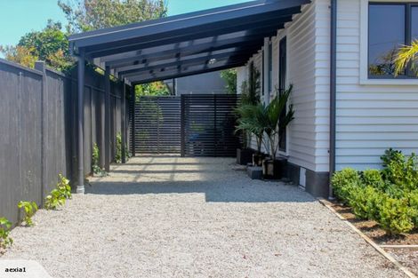 Photo of property in 84 Brooklands Road, Brooklands, New Plymouth, 4310