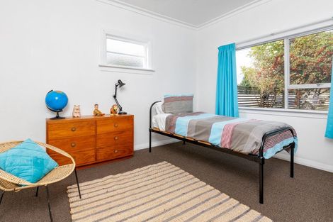 Photo of property in 14 Rexwood Street, Carterton, 5713