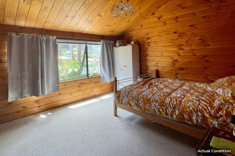 Photo of property in 1/457a Glenfield Road, Glenfield, Auckland, 0629