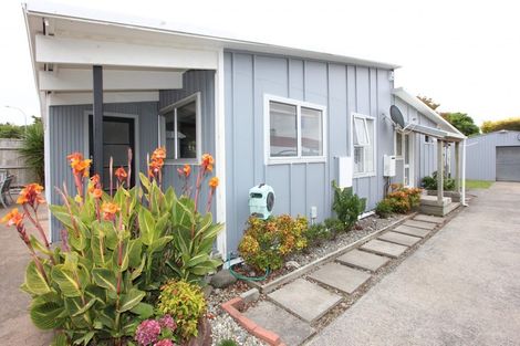 Photo of property in 8 Konini Street, Inglewood, 4330