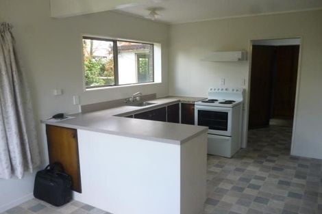 Photo of property in 2/33 Curacao Place, Half Moon Bay, Auckland, 2012