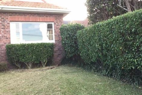 Photo of property in 7 Otahuri Crescent, Greenlane, Auckland, 1051