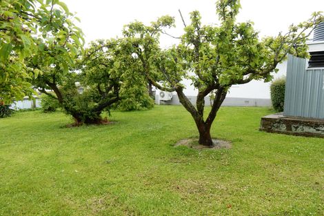 Photo of property in 2 Percy Street, Weston, Oamaru, 9401