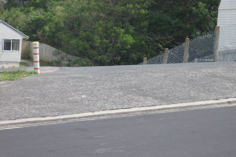 Photo of property in 1/14 Fernlea Rise, Bayview, Auckland, 0629