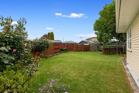 Photo of property in 3 Seamer Place, St Andrews, Hamilton, 3200