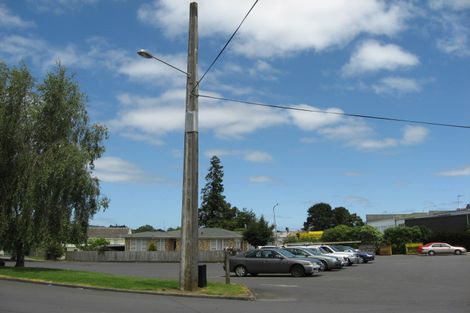Photo of property in 16 Russell Avenue, Pukekohe, 2120