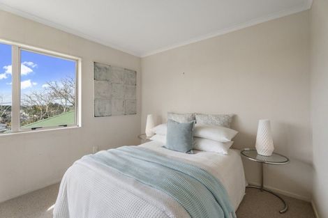 Photo of property in 14 Woodward Avenue, Mangere Bridge, Auckland, 2022