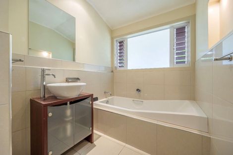 Photo of property in 54 Nile Road, Milford, Auckland, 0620