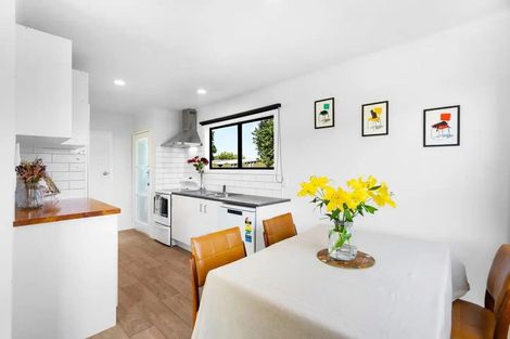 Photo of property in 503a Fenwick Street, Mayfair, Hastings, 4122