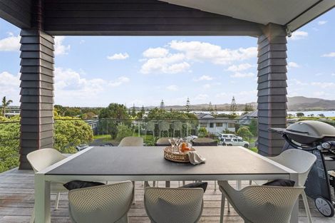 Photo of property in 30 Caroline Heights, Omaha, 0986