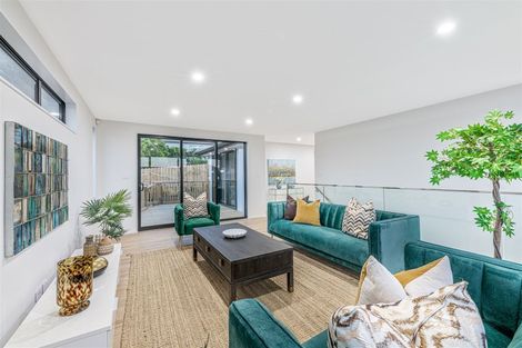 Photo of property in 1 Shibata Rise, Ranui, Auckland, 0612