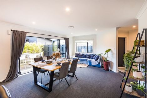 Photo of property in 26 Serenity Crescent, Kelvin Grove, Palmerston North, 4414