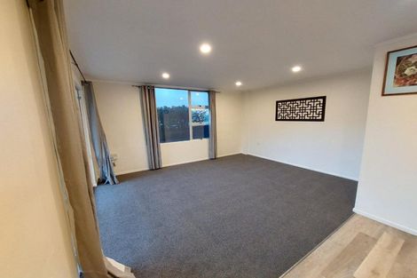 Photo of property in 1/58 Paynters Avenue, Strandon, New Plymouth, 4312