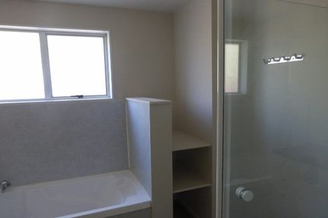 Photo of property in 41 Royal Park Drive, Parklands, Christchurch, 8083