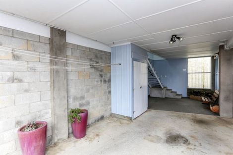 Photo of property in 37b Breakwater Road, Moturoa, New Plymouth, 4310