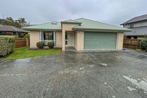 Photo of property in 5 Castleview Lane, Heathcote Valley, Christchurch, 8022