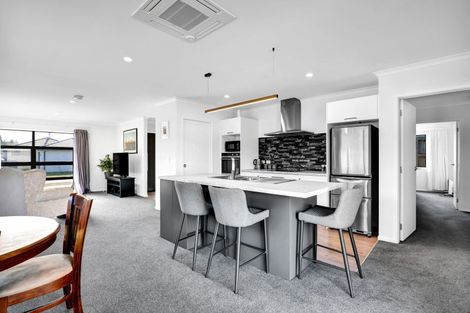 Photo of property in 3 Tangaroa Street, Waitara, 4320