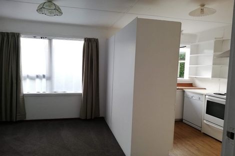 Photo of property in 17 Cypress Drive, Maungaraki, Lower Hutt, 5010