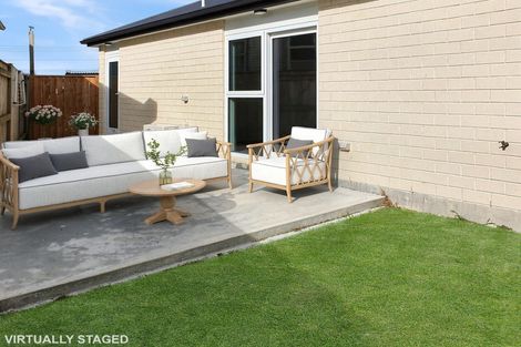 Photo of property in 6 Hof Lane, Foxton, 4814