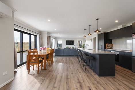 Photo of property in 6 Sterling Lane, Rongotea, 4473