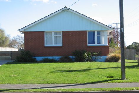 Photo of property in 8 Taumaihi Street, Bulls, 4818