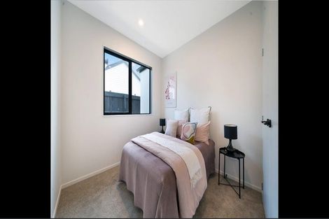 Photo of property in 8 Paihere Street, Huapai, 0810