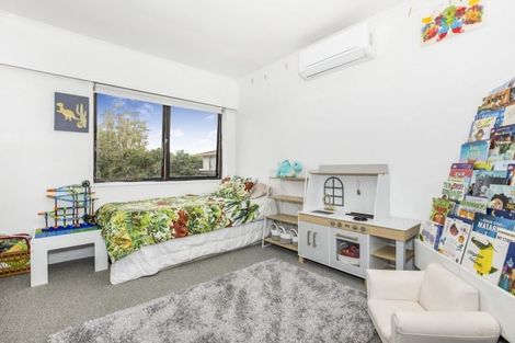 Photo of property in 19 Domain Road, Weymouth, Auckland, 2103