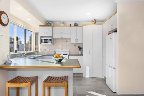 Photo of property in 22 Reilly Avenue, Mount Maunganui, 3116