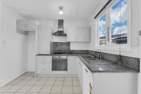 Photo of property in 11b Inver Street, Glen Eden, Auckland, 0602