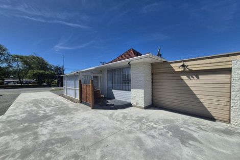Photo of property in 1/46 Prestons Road, Redwood, Christchurch, 8051