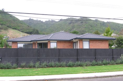 Photo of property in 79b Winara Avenue, Waikanae, 5036