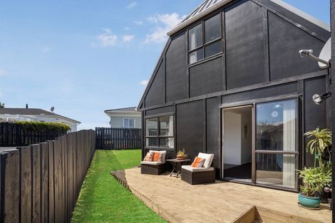 Photo of property in 2/160 Shirley Road, Papatoetoe, Auckland, 2025