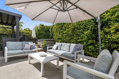 Photo of property in 16b Bay Street, Red Beach, 0932