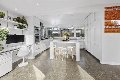 Photo of property in 5 Boardwalk Lane, Seatoun, Wellington, 6022