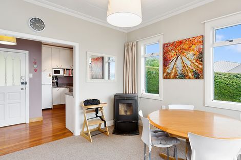 Photo of property in 105 Larnach Road, Vauxhall, Dunedin, 9013