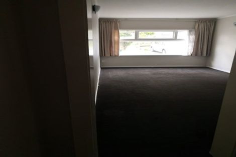 Photo of property in 6 Rixon Grove, Mount Victoria, Wellington, 6011